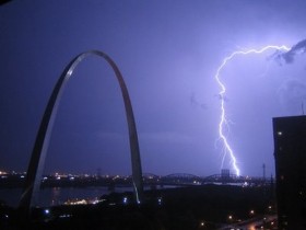 Weather-In-St.-Louis-City-Storm-Or-Tornado-280x210